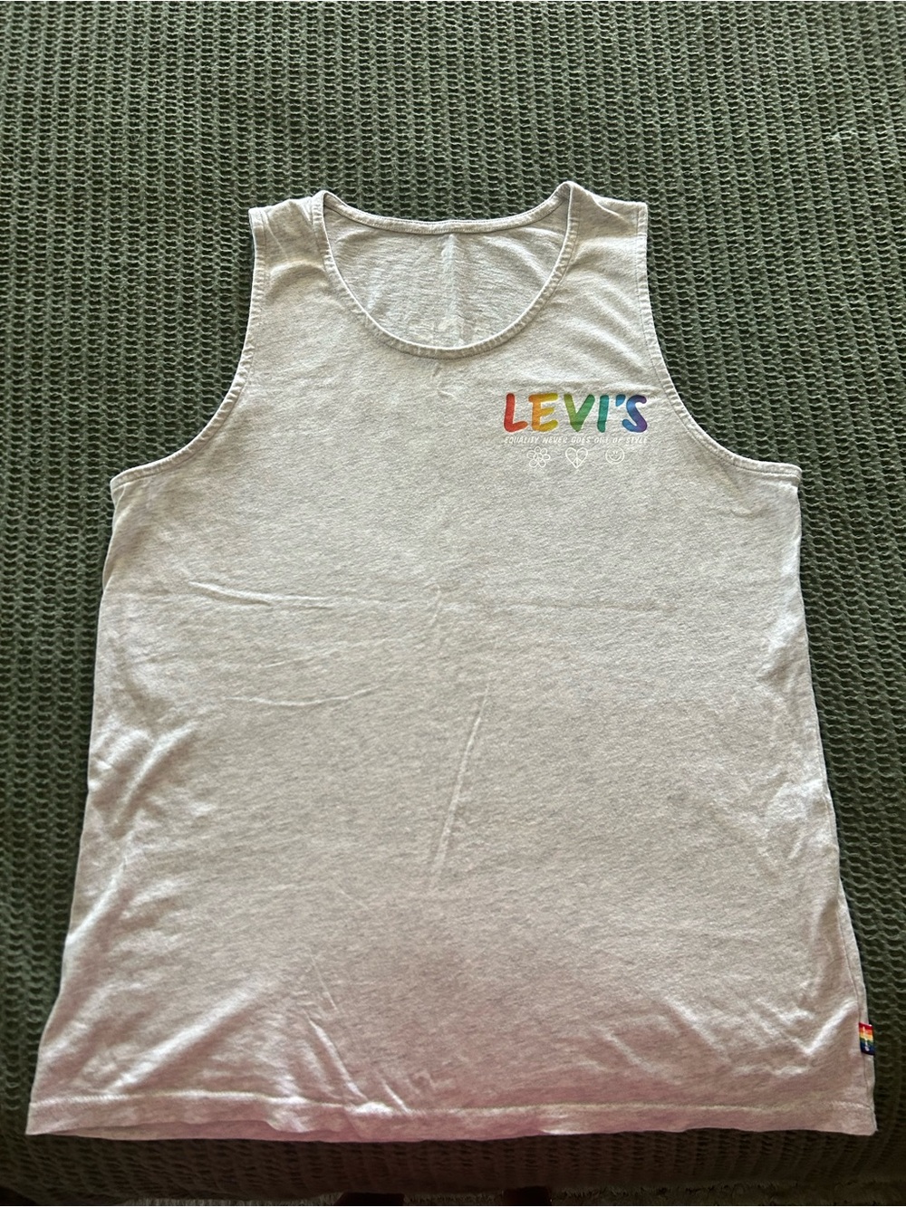 Levi's UNISEX Light Gray Tank Top with Rainbow PRIDE Logo